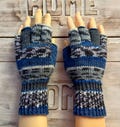 Fingerless gloves, market women, musicians, riders,...size 7 - 8