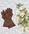 Vintage 60s 70s Caramel Brown Soft Leather Gloves, Bracelet Length, Driving Gloves, Inner Lining, Made in Italy, Autumn/Winter Style