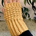 Mustard fingerless Gloves