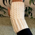 Chunky cream fingerless Gloves